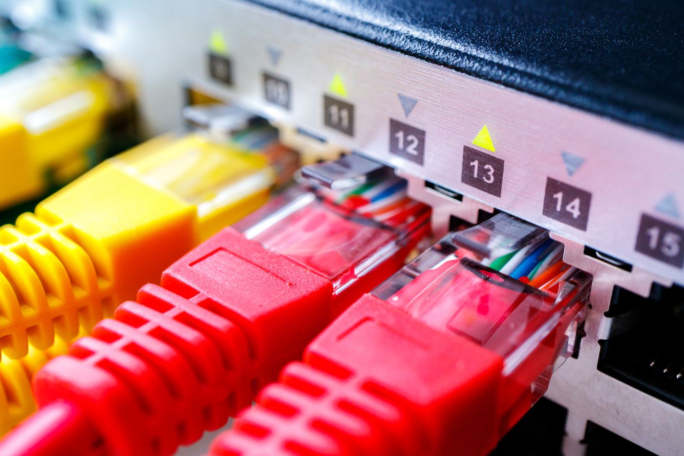 Redes LAN y WiFi para empresas ISB Informática